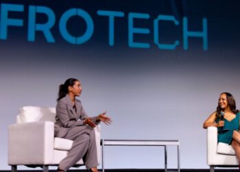 Melek Yatırımcı Hannah Bronfman, Fon Kurma Yolunda!