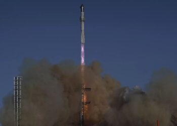 SpaceX: Altıncı Starship Testi Trump’ın Katılımıyla Gerçekleşti