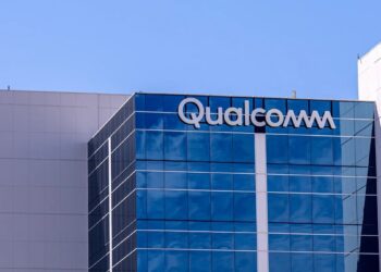 Qualcomm, Intel’e Yönelik Satın Alma Planlarından Vazgeçiyor