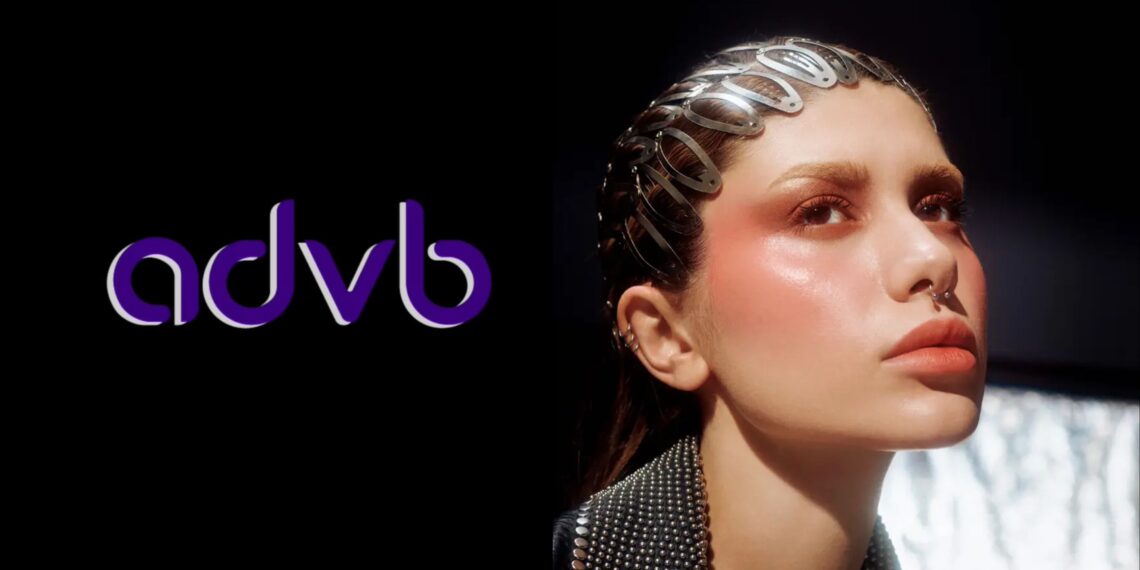 Şeyda Erdoğan’ın Girişimcilik Hamlesi: Influencerlıktan ADVB Makyaj Markasına