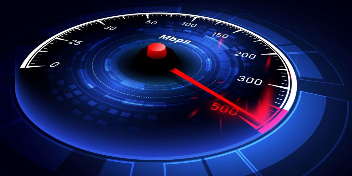 Bakan Uraloğlu’ndan Şaşırtan Açıklama: “Halk Düşük Hızda İnternet Tercih Ediyor”