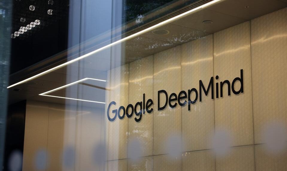 Google, Yapay Zeka Hızını Artırmak İçin DeepMind’a Geçiyor!