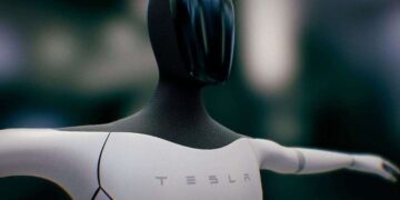 2025’te Tesla’da Neler Olacak? Elon Musk’ın Otonom Robotaksiler ve 25.000 Dolarlık “EV” Planları Gerçekleşirse Dünya Değişir mi?