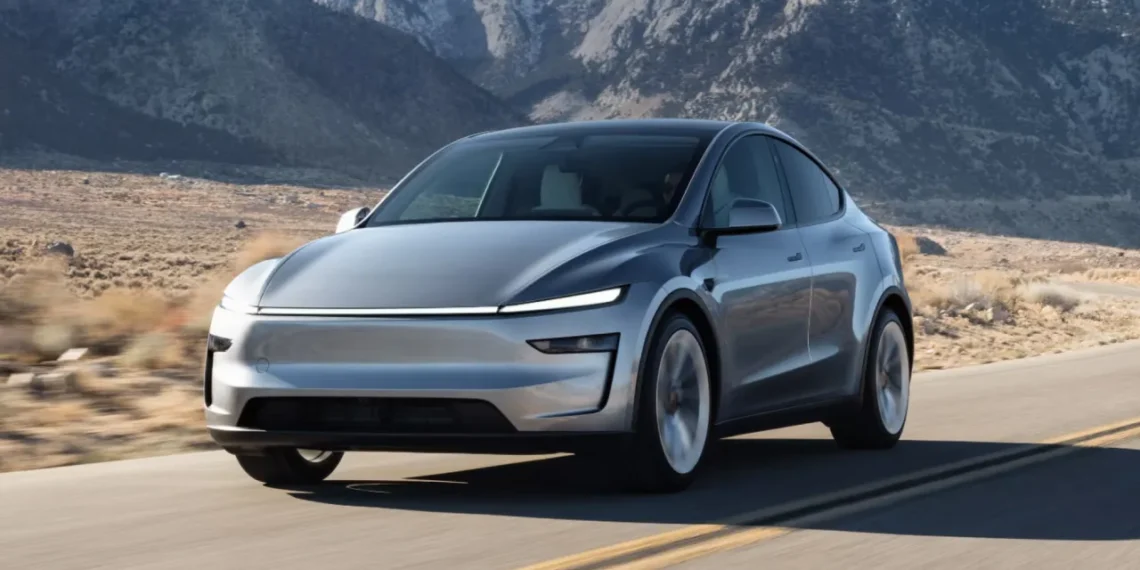 Tesla’nın Yenilenen Model Y’si Mart Ayında Kuzey Amerika’ya Geliyor: İşte Fiyat ve Detaylar!
