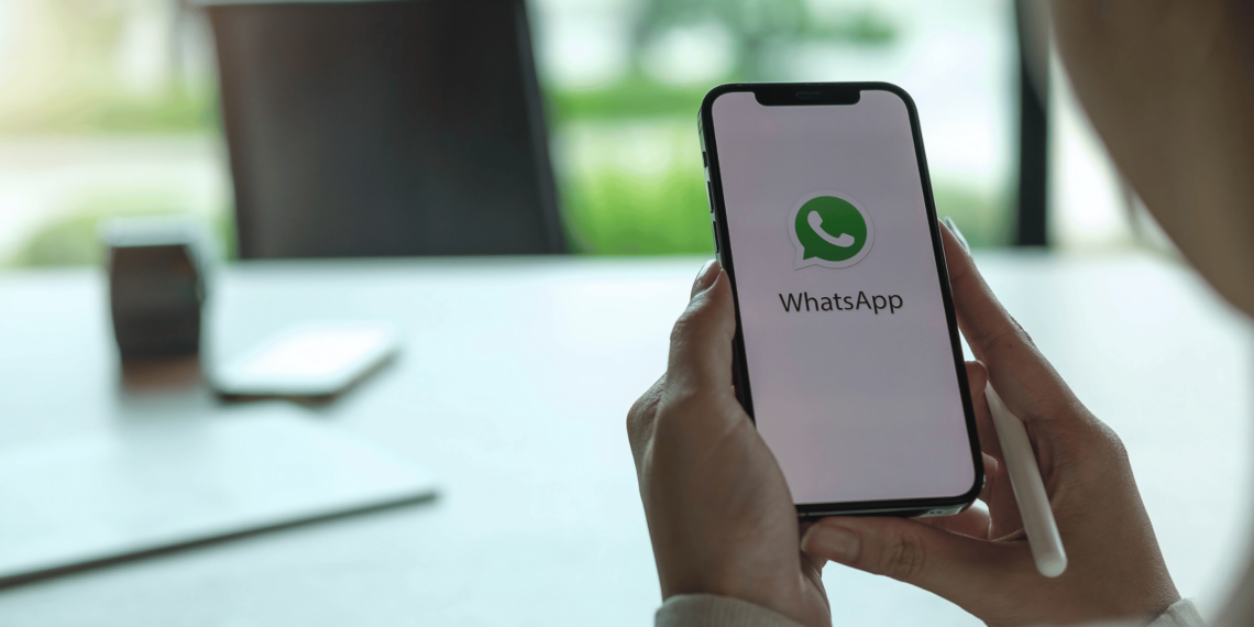 whatsapp italik yazma