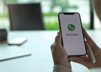 whatsapp italik yazma