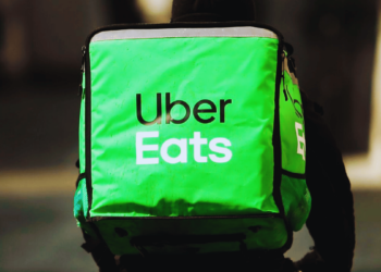 Uber, DoorDash’i Rekabeti Engellemekle Suçlayarak Dava Açtı!