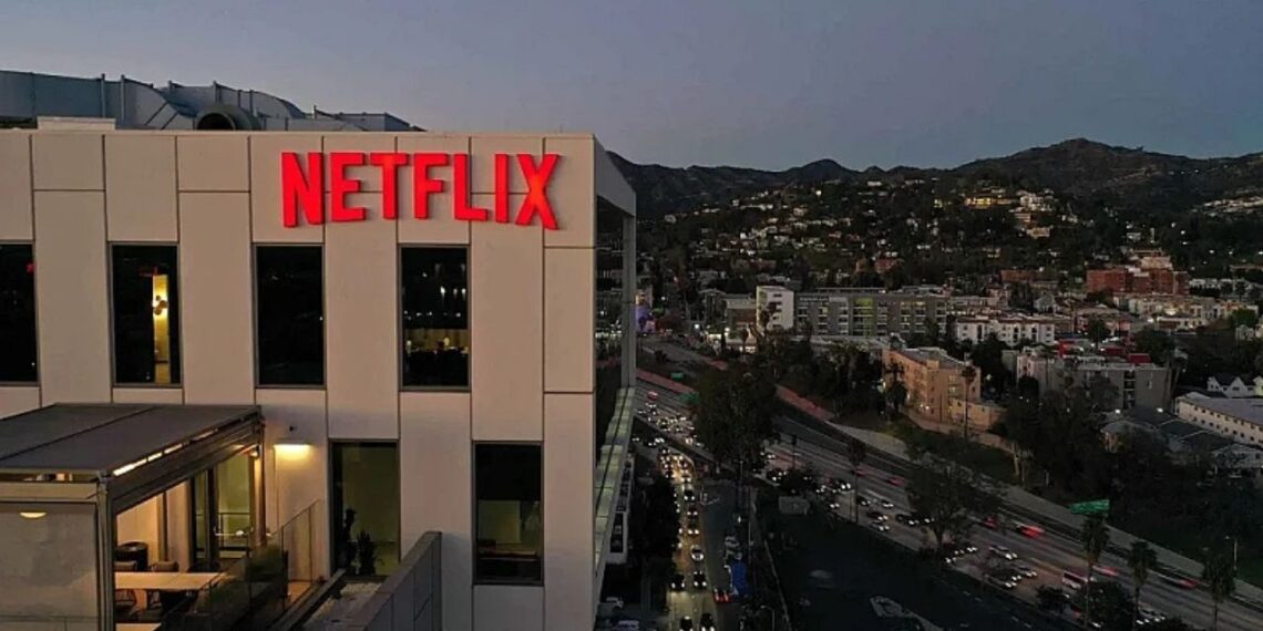 Netflix Türkiye WhatsApp Çıkartma Botu: Büyük Bir Pazarlama Hamlesi mi, Geçici Bir Trend mi?