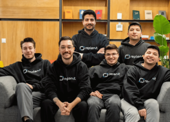 Türk Girişimciler Tarafından Kurulan Polonya Merkezli SaaS Girişimi Replenit, Yatırım Turunu Tamamladı!