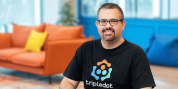 Tripledots - Akın Babayiğit