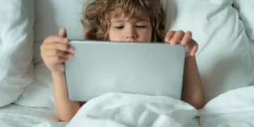 İngiltere’de Yürürlüğe Giren Yeni Yasa, İnternette Yaş Doğrulama Dönemini Başlatıyor