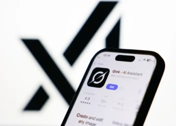 Grok’un Yeni AI Modeli Gelir Rekoru Kırıyor: İlk Başarıyı İndirme Sayısı Değil, Kazanç Getirdi!