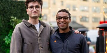 Garage, İtfaiyecilerin Ekipman Sorununa 18 Milyon Dolarlık Çözüm Getirdi