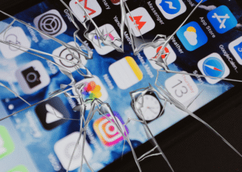 Advanced Security Solutions, akıllı telefonları hackleyebilecek araçlar için 20 milyon dolar ödül vadediyor!