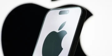 Apple Etkinliği: iPhone 17, AirPods ve Apple Watch Yenilikleri Tanıtıldı!