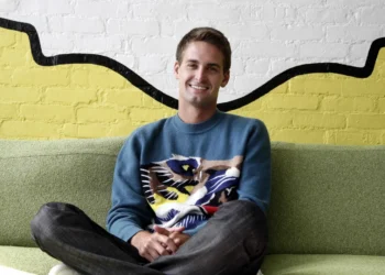 Snapchat Rüzgarı Yeniden Esiyor: “Startup Squad” Hamlesi ile Büyük Dönüşüm