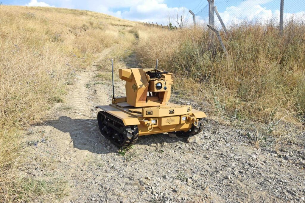 Best Grup - FEDAİ Uzaktan Kumandalı Silahlı Robot