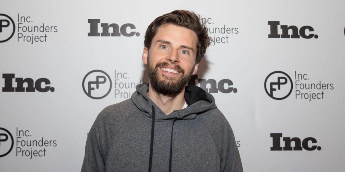 Hinge Kurucusu Justin McLeod Görevinden Ayrılıyor