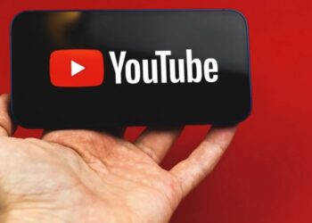 YouTube, Şarkı Sözleri Özelliğini Premium’a Dahil Etti