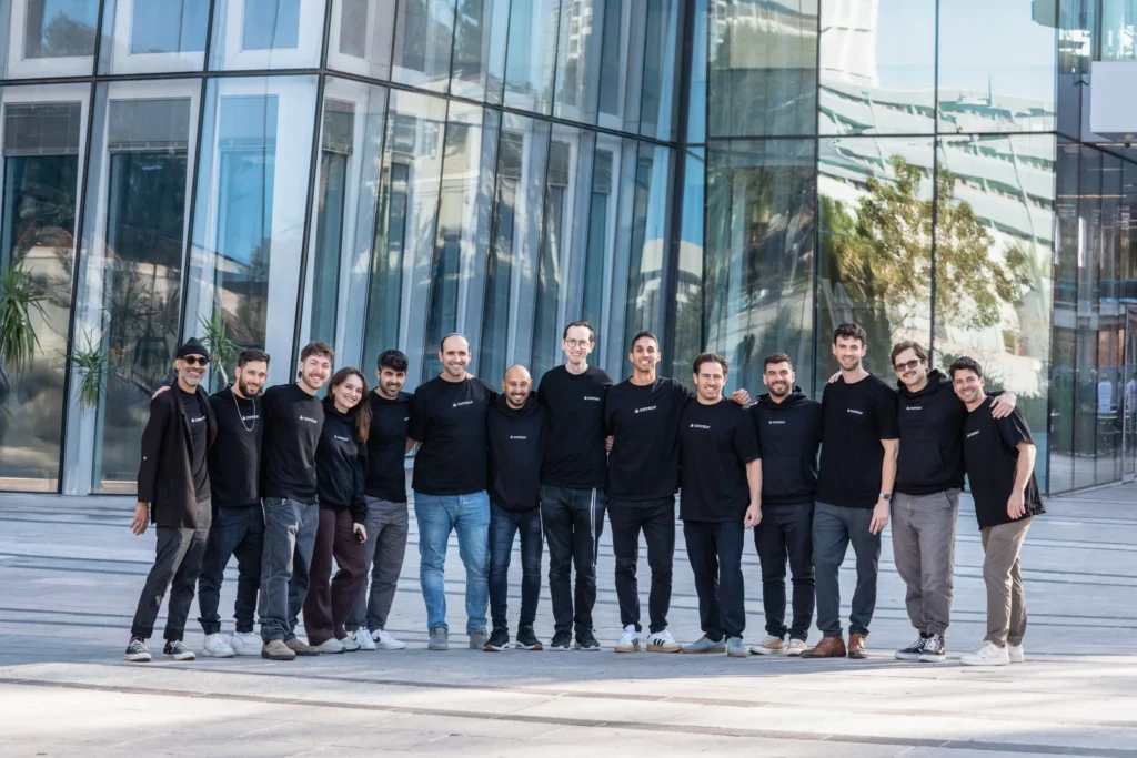 AI Gözetim Girişimi Conntour, Güvenlik Kameraları İçin “Arama Motoru” Geliştirmek Üzere 7 Milyon Dolar Yatırım Aldı