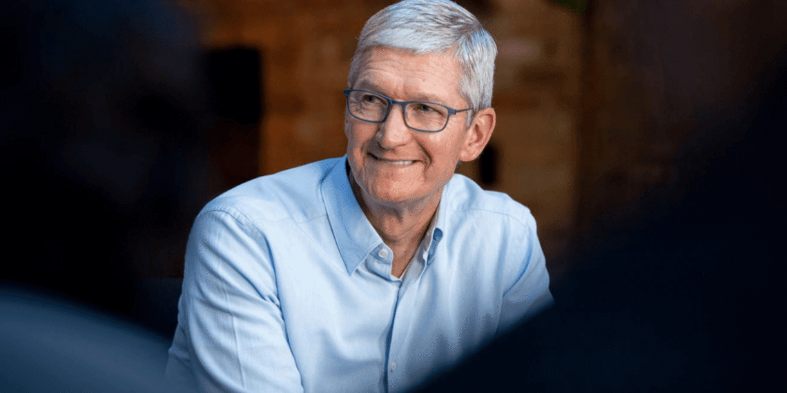Tim Cook, Apple’daki Ceo’luk Görevinden Ayrılıyor! Koltuğu John Ternus’a Devralacak!