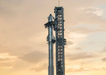 SpaceX, 1.75 Trilyon Dolarlık Dev Değerleme ile IPO Sürecini Başlattı