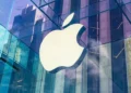 Apple’ın Yeni "Gözleri": Kameralı AirPods ve Akıllı Kolye Gerçek Oluyor Apple ve Yapay Zeka