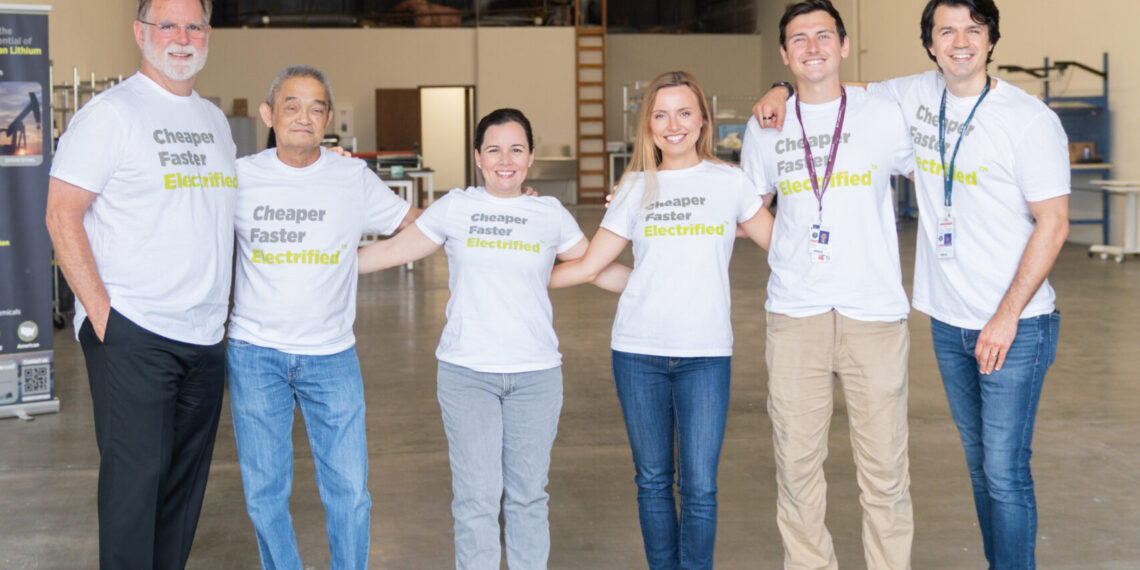 EELI Technology, APY Ventures Liderliğinde 2 Milyon Dolar Yatırım Aldı EELI Technology Ekip Fotoğrafı
