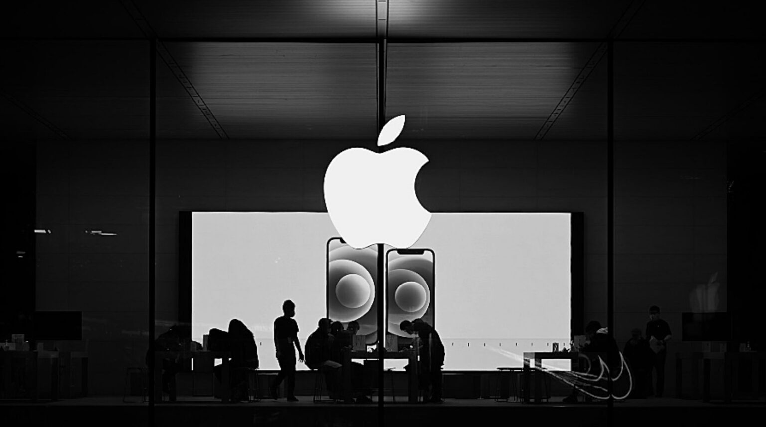 Apple, 5 Trilyon Dolarlık Piyasa Değerine Ulaşan İkinci Şirket Oldu