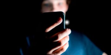 San Francisco, Apple ve Google'a "Çıplaklık" Uygulamalarını Mağazalardan Kaldırma Emri Verdi San Francisco, Apple ve Google’a “Çıplaklık” Uygulamalarını Mağazalardan Kaldırma Emri Verdi
