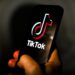 TikTok, YouTube'un Ardından Kendi Yapay Zeka Benzerlik Aracını Test Ediyor TikTok, YouTube’un Ardından Kendi Yapay Zeka Benzerlik Aracını Test Ediyor