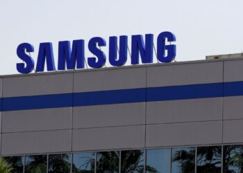 Samsung, Çalışanlarını İşten Çıkararak Merkezini Texas'a Taşıyor Samsung, Çalışanlarını İşten Çıkararak Merkezini Texas’a Taşıyor
