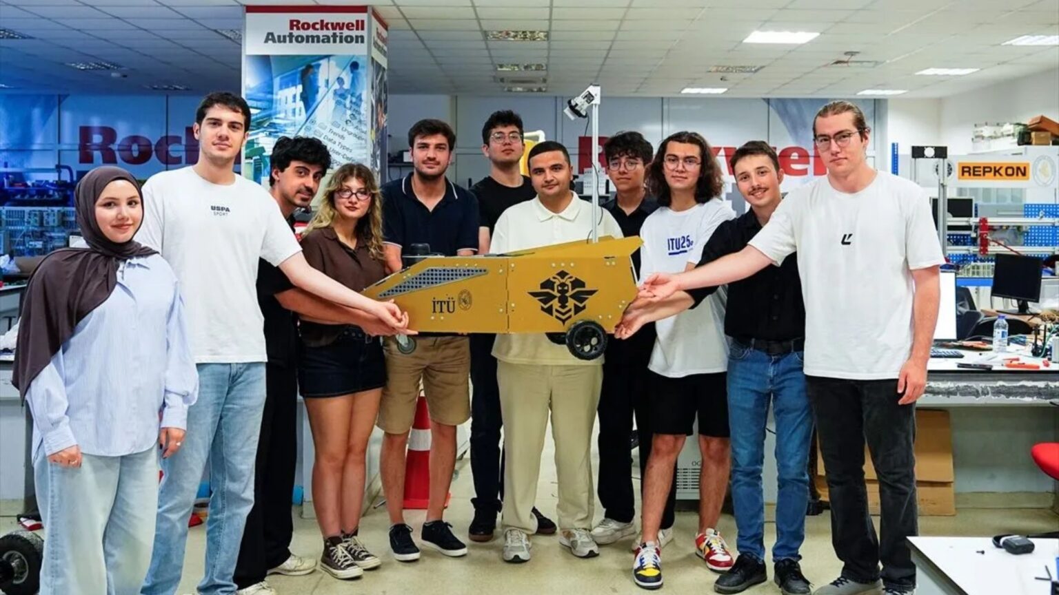İTÜ’nün Otonom Aracı “Ayaz”, ABD’deki IGVC Yarışmasında Dünya İkincisi Oldu