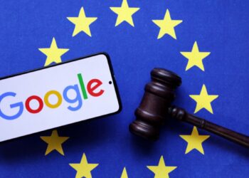 AB, Google’a 890 Milyon Euro Ceza Kesti