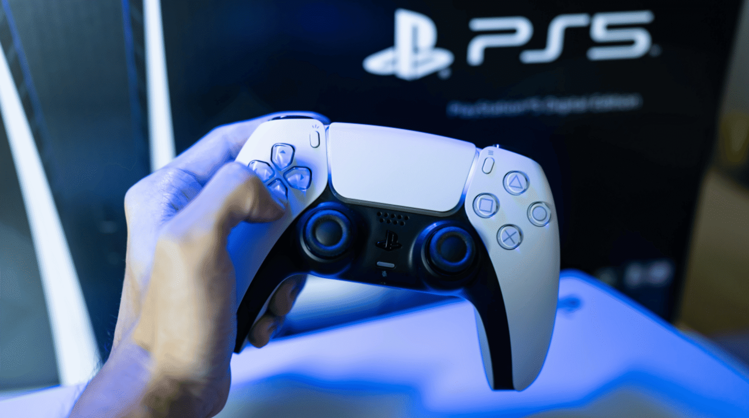 Sony Fiziksel Oyun Dönemini Kapatıyor!