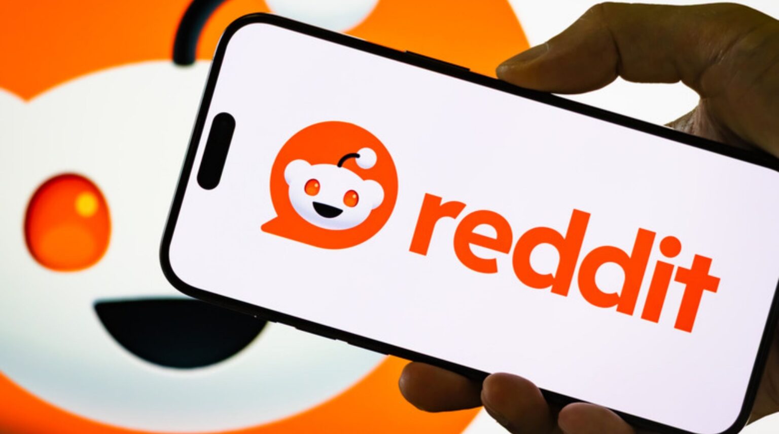 Reddit, Viral Gönderileri İçin Yeni Bir Dinleme Modu Test Ediyor
