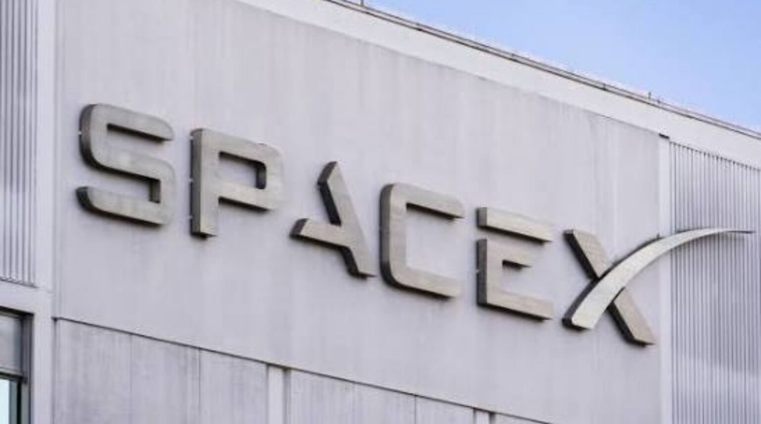 SpaceX, 2026’da 329 Milyon Dolarlık Tesla Megapack Satın Aldı