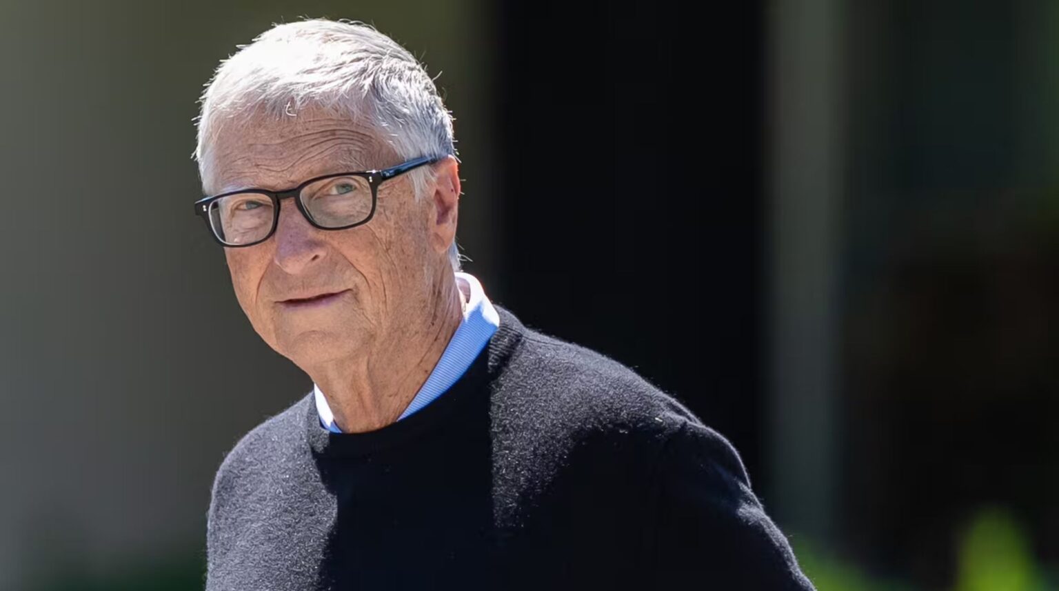 Bill Gates, Yapay Zeka Konusunda Endişeli!