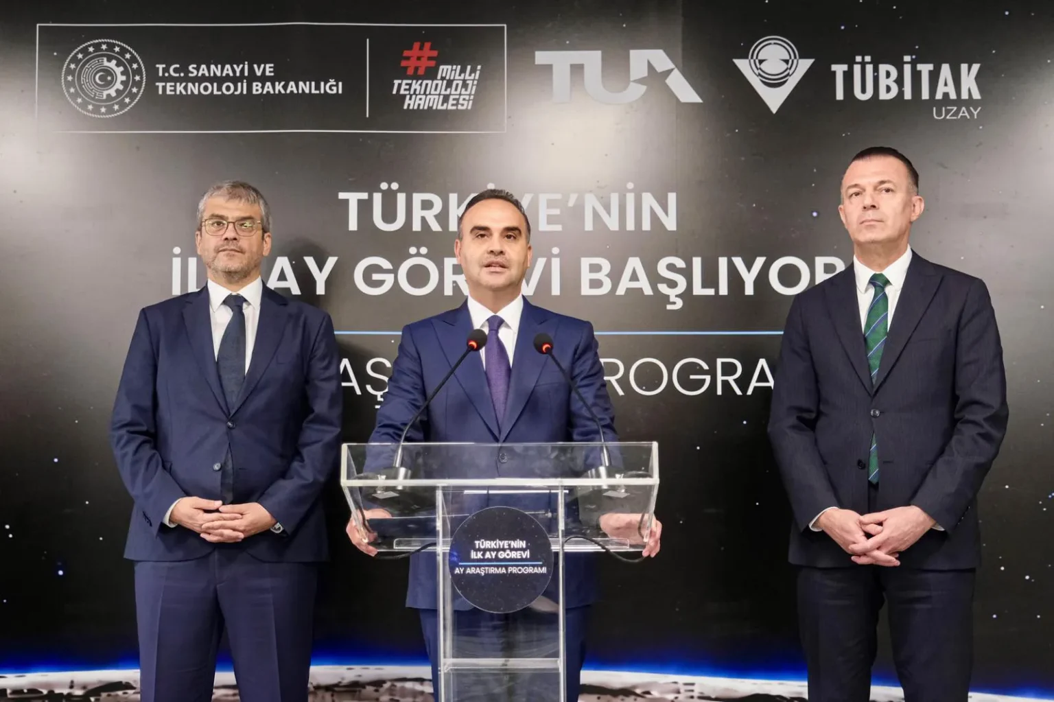 Türkiye'nin İlk Ay Uzay Aracının Entegrasyonu Tamamlandı