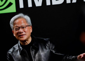 Nvidia CEO’su Jensen Huang, Trump’a “Yapay Zeka Yavaşlamasına İzin Vermeyeceğiz” Dedi
